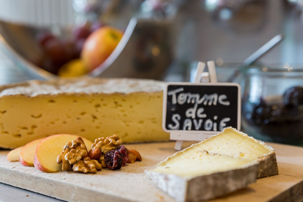 the originals city hotel villancourt grenoble sud