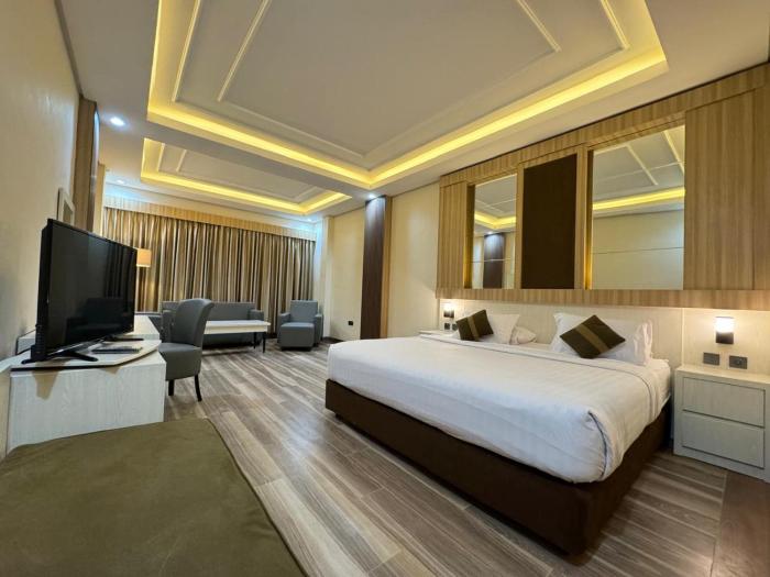 arnes central hotel