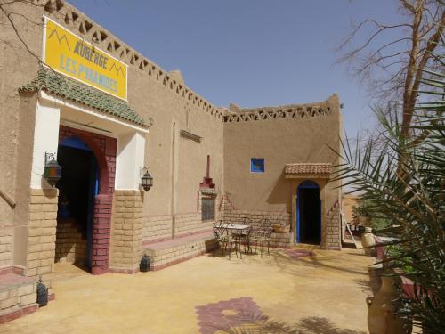 les pyramides hotel merzouga
