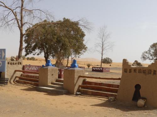 les pyramides hotel merzouga