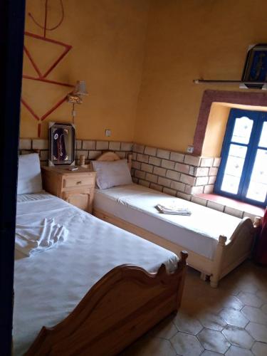 les pyramides hotel merzouga