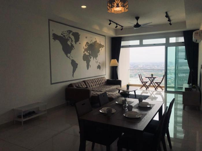 ksl desplanade sky view suite