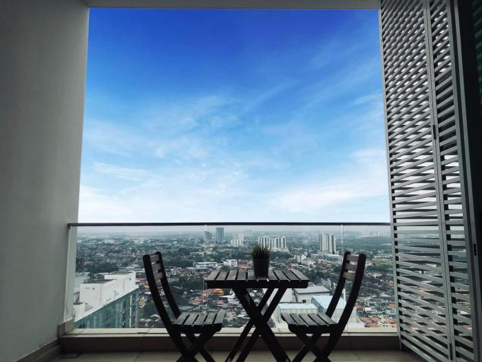 ksl desplanade sky view suite