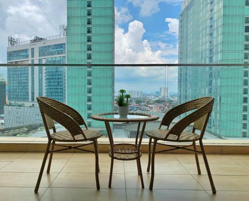 ksl desplanade sky view suite