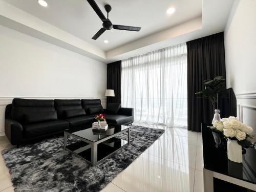ksl desplanade sky view suite