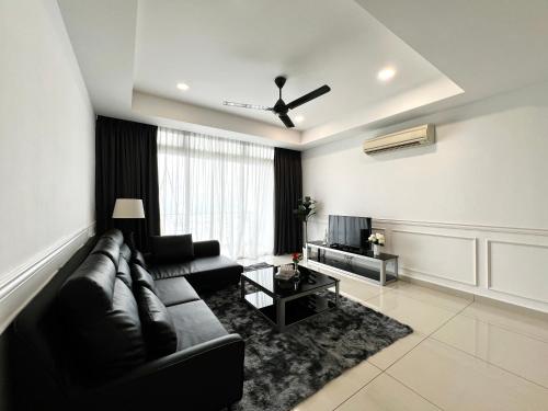 ksl desplanade sky view suite