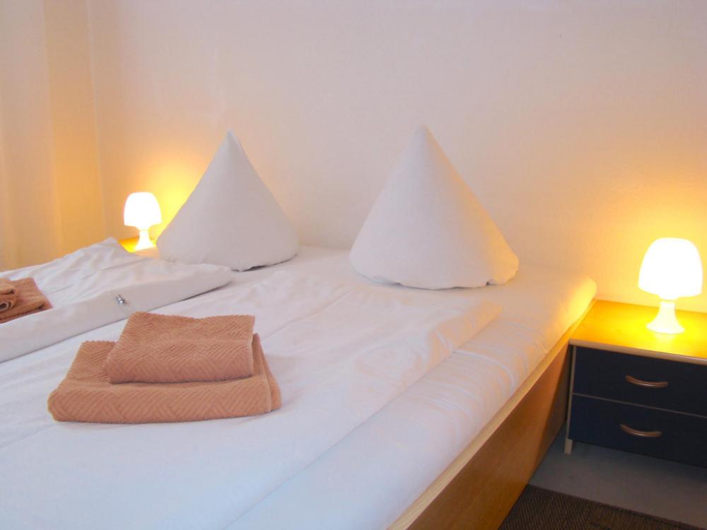 bnb near brandenburg gate