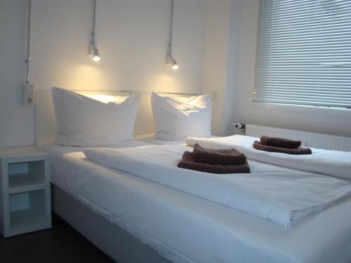 bnb near brandenburg gate