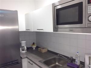 bnb near brandenburg gate