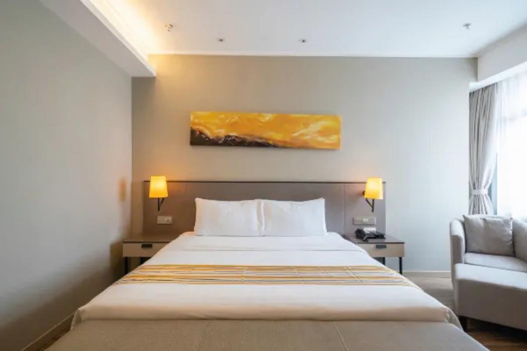 home inn plus shenyang sanhao street shengjing hospital