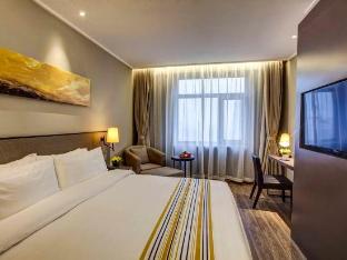 home inn plus shenyang sanhao street shengjing hospital