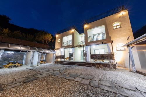 yangpyeong notebook pension