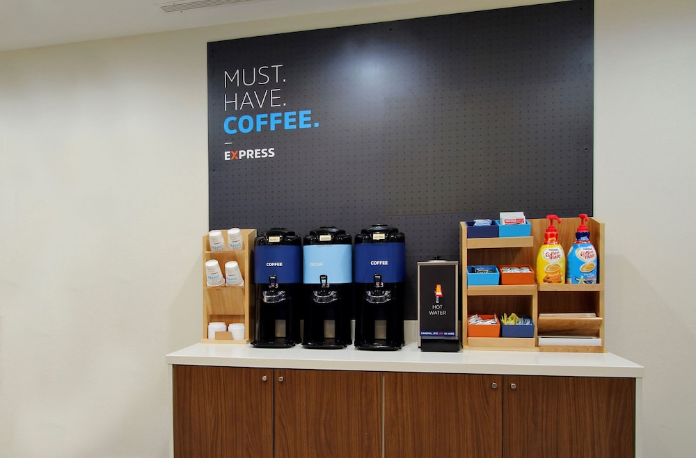 holiday inn express and suites tucumcari by ihg
