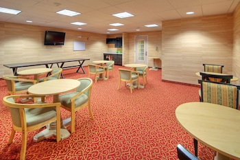 holiday inn express and suites tucumcari by ihg
