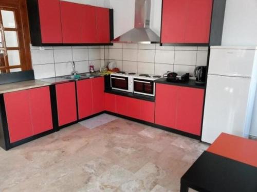 fira backpackers place