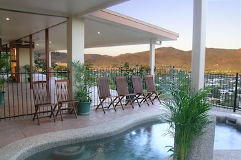 the summit rainforest retreat