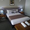capricorn motel and conference centre