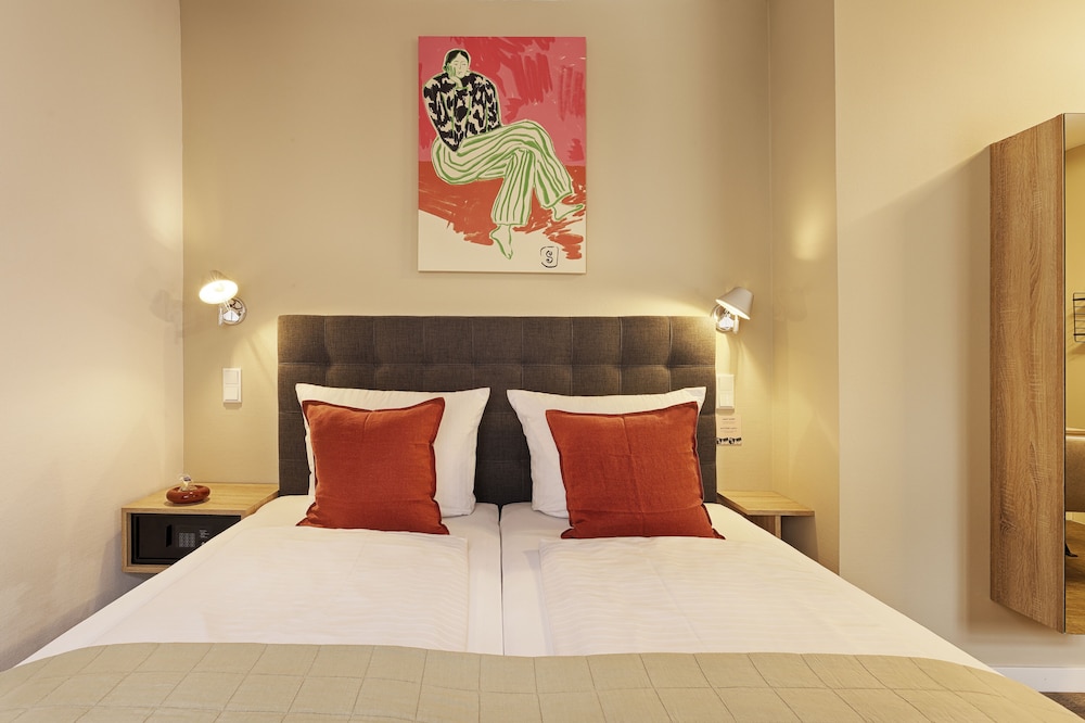 hotel zur stadt mainz by homekeepers