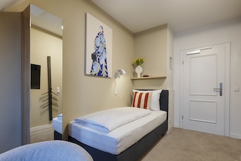 hotel zur stadt mainz by homekeepers