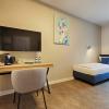 hotel zur stadt mainz by homekeepers