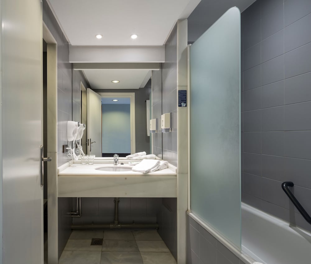 hotel ciudad de logrono