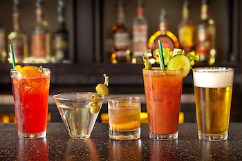 Scholar Morgantown, Tapestry Collection By Hilton,Masontown>>Granville,4 star