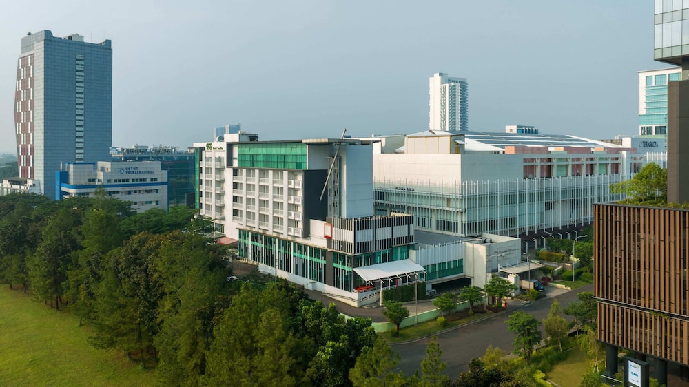 hotel santika bsd city serpong