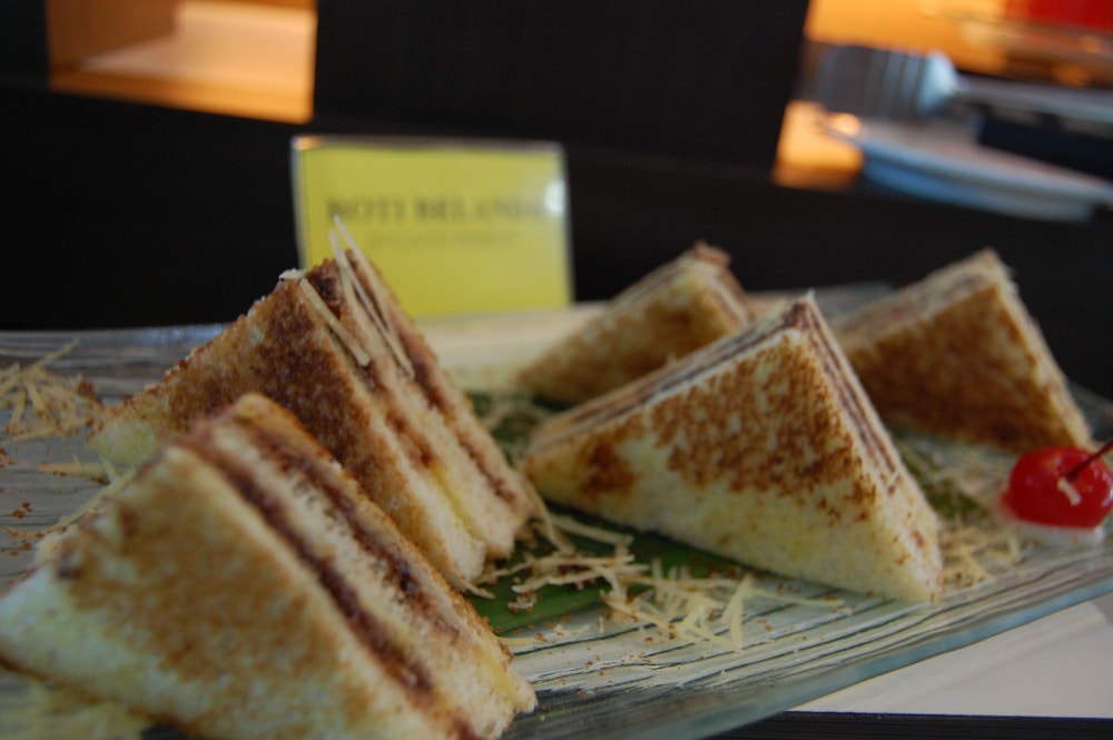 hotel santika bsd city serpong