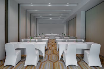 hotel santika bsd city serpong