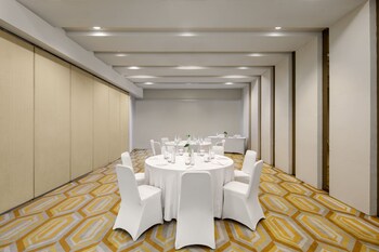 hotel santika bsd city serpong