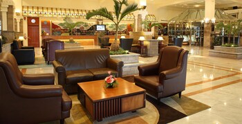 Grand Hotel Preanger,Braga>>Bandung,4 star
