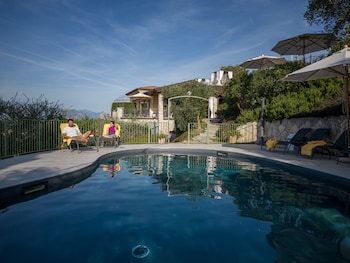 Residence Ca' Del Lago,Lake Garda>>Garda,4 star