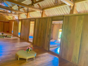 plum homestay hostel