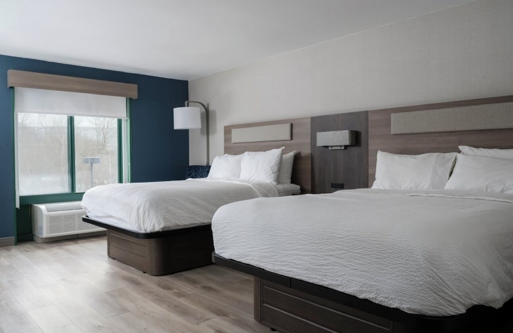 holiday inn express hotel and suites drums by ihg