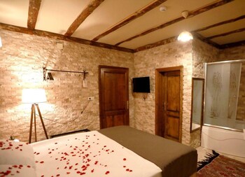 calina otel