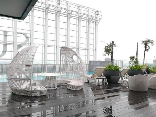 a bright and modern suasana suites in johor bahru