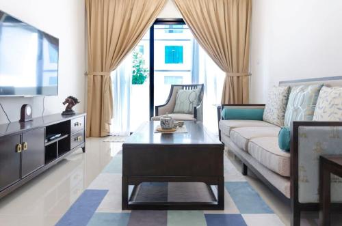 a bright and modern suasana suites in johor bahru