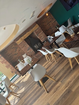 ivy by the sea bandb