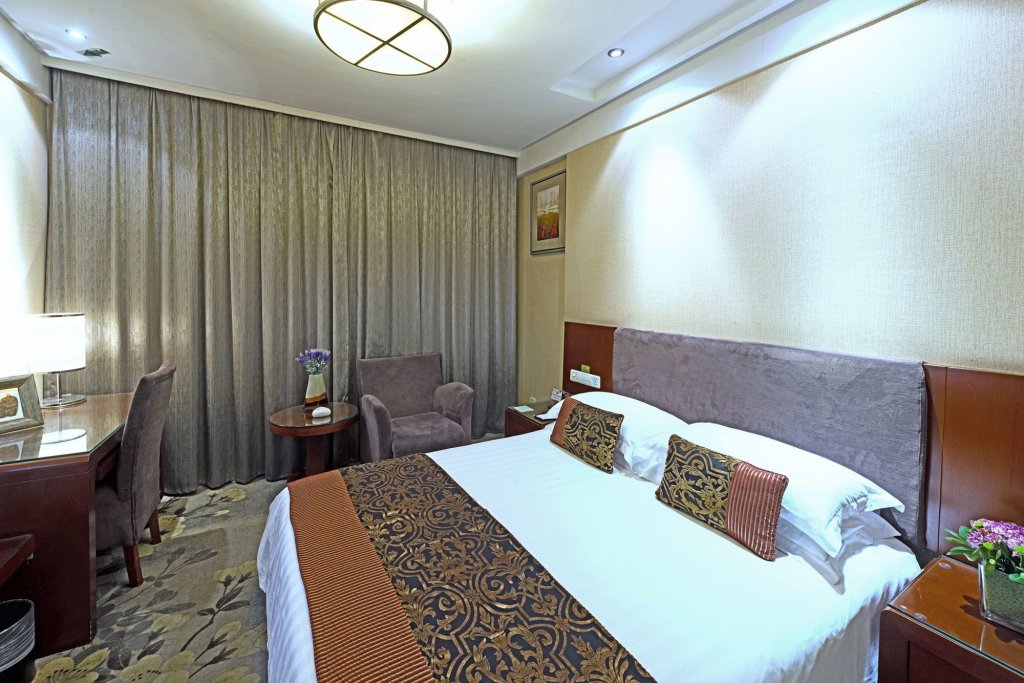 Ejon International Hotel,,2.5 star