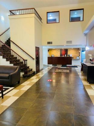 red roof inn and suites detroit melvindale dearborn