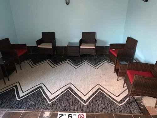 red roof inn and suites detroit melvindale dearborn