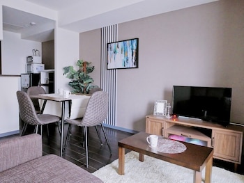 sun court hongo dori garden hills