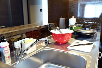 sun court hongo dori garden hills