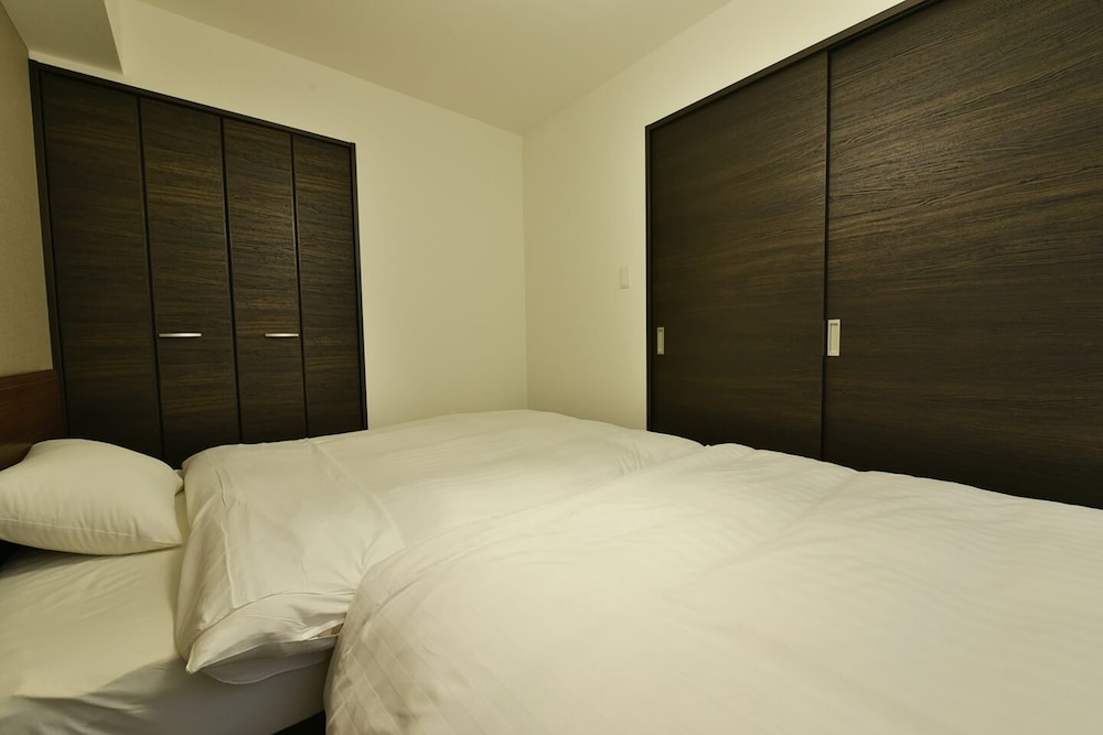 sun court hongo dori garden hills