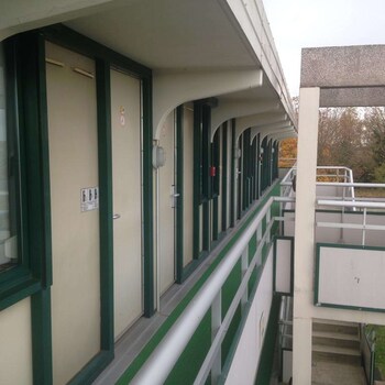 hotel premiere classe niort est la creche