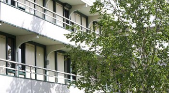 hotel premiere classe niort est la creche