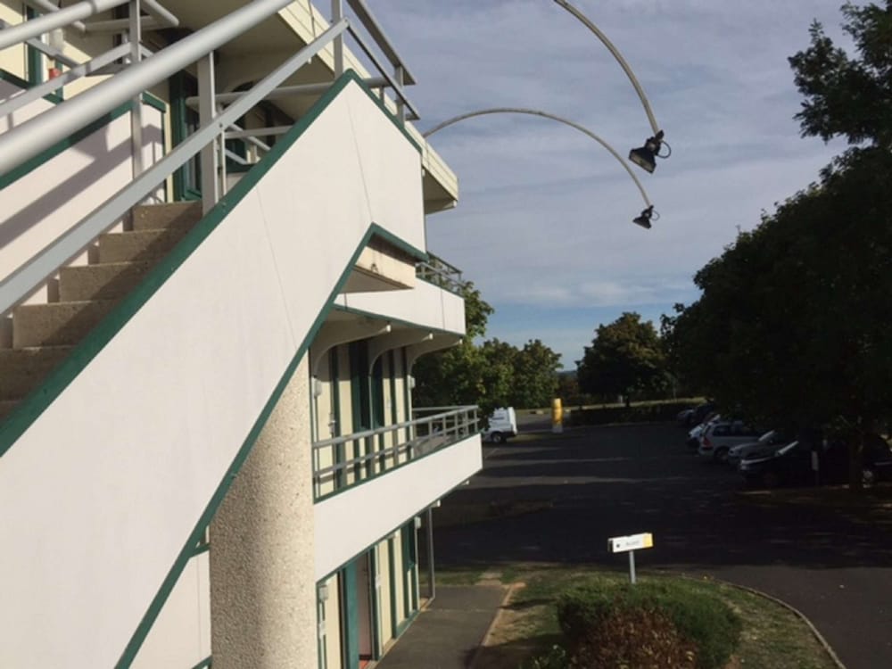 hotel premiere classe niort est la creche