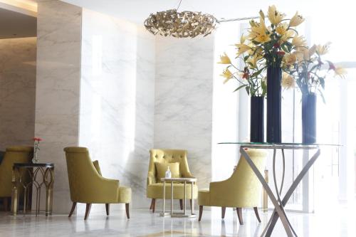 waterfront hotel apartments