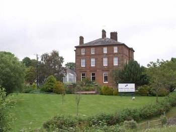 kirkconnel hall hotel