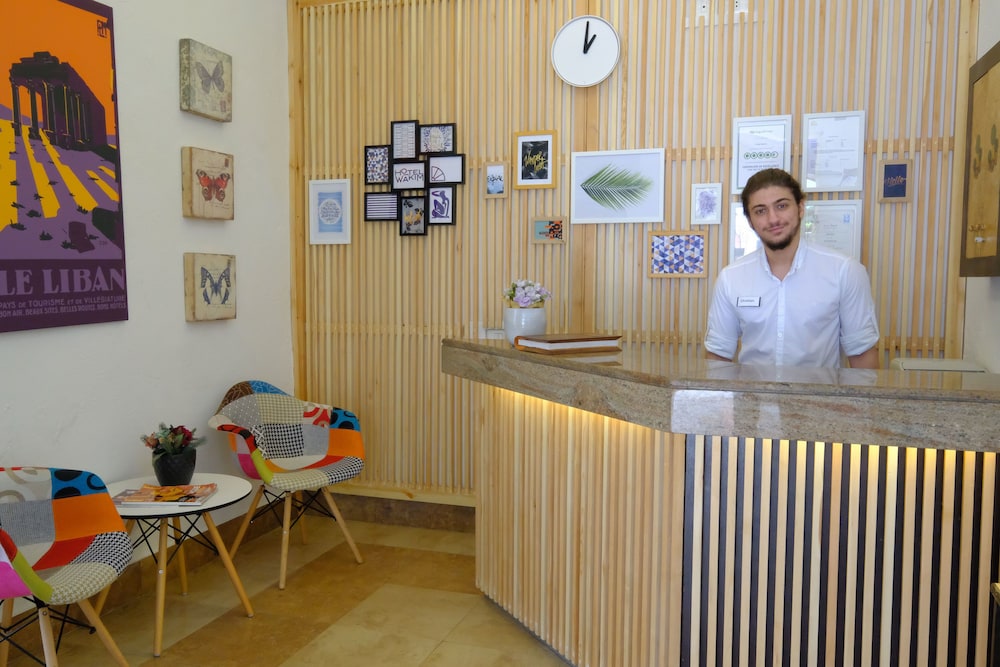 hotel wakim self catering